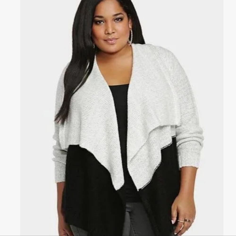 Torrid Marled Cream Black Colorblock Knit Open Drape Front Cardigan Sweater 1/1x